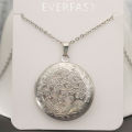 1pc Carved Designs Round Photo Frame Pendant Necklace Stainless Steel Charms Locket Necklaces Women Men Fashion Memorial Jewelry. 