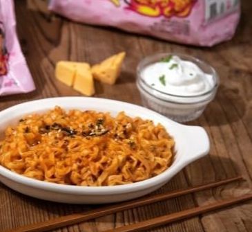 Samyang%20Pink%20Carbonara%20Flavor%20Ramen%20130%20Grams%201%20Packet%20Korean%20Noodles%20Instant%20Noodles%20Imported%20Noodles%20-%20Image%203