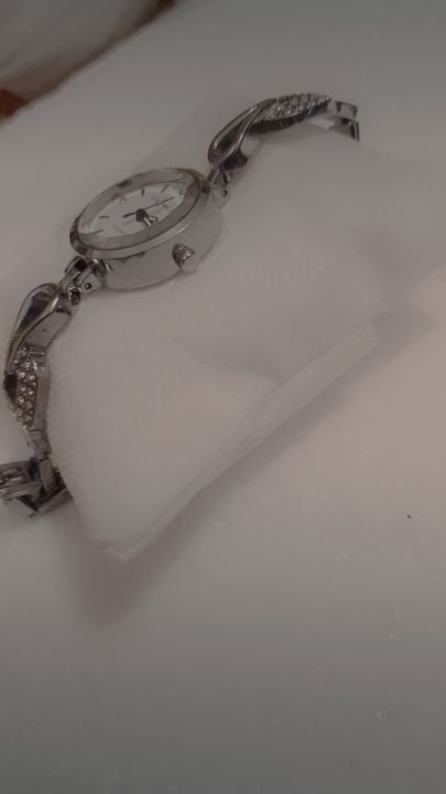 Watch%20for%20girls%7Cwoman%7Cladies%7Cgift%7CElegant%20Silver%20Bracelet%20Watch%20with%20Crystal%20Accents%20For%20girl%20and%20woman%20-%20Image%207