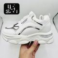 Pink Sneakers for Women – Comfortable and Stylish Outdoor Shoes with Soft Sole, Perfect for Everyday Use. 