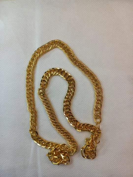 Artificial%20Golden%20Men/Women%20Neck%20Chain%20-%20Image%203
