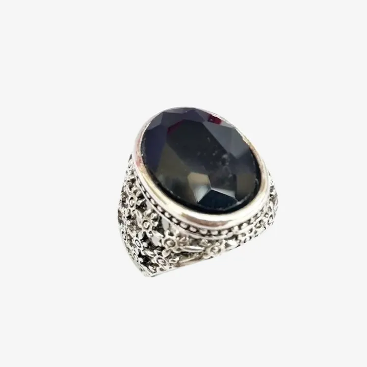 Premium%20Quality%20BLACK%20Silver%20Stainless%20Zircon%20Stone%20Ring%20For%20Men%20-%20Image%202