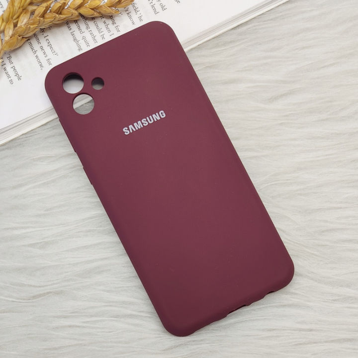 Premium%20Liquid%20Silicone%20Silky%20Soft%20Gel%20Rubber%20Shockproof%20Back%20Cover%20Case%20For%20Samsung%20Galaxy%20A06%20A07%20-%20Image%204