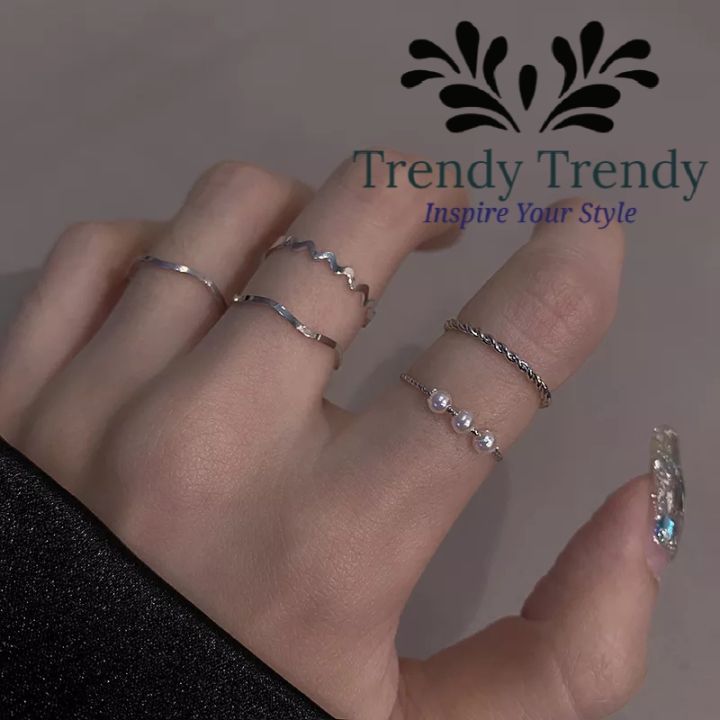 Trendy%20Trendy%20Korean%20Pack%20of%205%20Rings%20For%20Girls%20Set%20Korean%20Design%20Rings%20Set%20For%20Girls%20Valentines%20Day%20Gift%20For%20Lovers%20Girl%20-%20Image%204