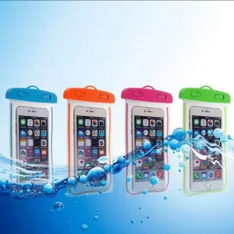 "Underwater%20Phone%20Pouch%20%E2%80%93%20IPX8%20Certified%20Waterproof%20Case%20for%20Swimming,%20Kayaking,%20Diving%20%E2%80%93%20Touchscreen%20Works%20Underwater%20%E2%80%93%20Fits%206.9%E2%80%9D%20Phones%20(iPhone%20Pro%20Max,%20Galaxy%20Ultra%20-%20Image%205