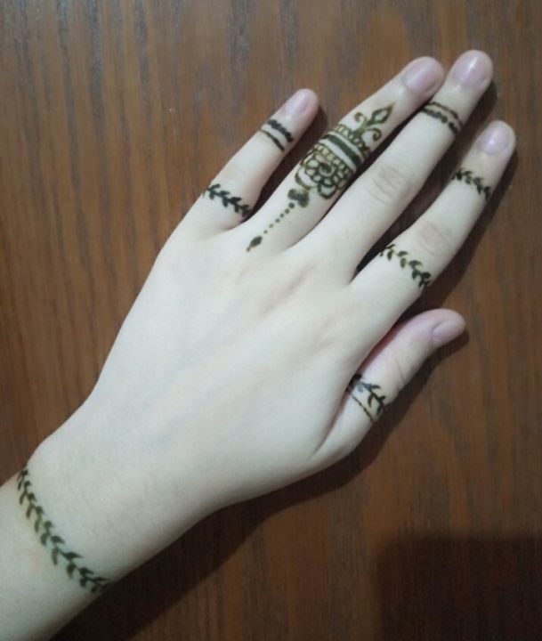 2%20Black%20Mehndi%20Cone%20Party%20&%20Bridal%20,%20Black%20Tattoo%20Mehandi%20-%20Image%204