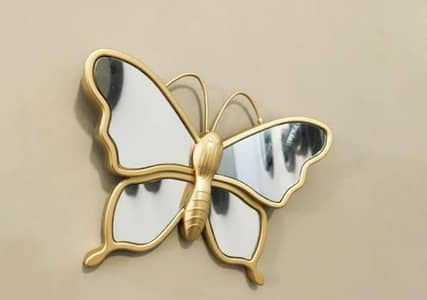 Collection%20of%20Three%20Elegant%20Butterfly-Designed%20Wall%20Mirrors%20for%20the%20Living%20Room%20-%20Trio%20of%20Butterfly%20Wall%20Decor%20Mirrors%20-%20Enhance%20Your%20Drawing%20Room%20and%20Office%20with%20Butterfly%20Decor.%20-%20Image%202