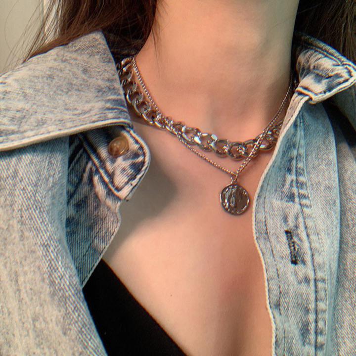 Retro Female Choker Hip Hop Queen Heart Portrait Double Layer Chain Necklace