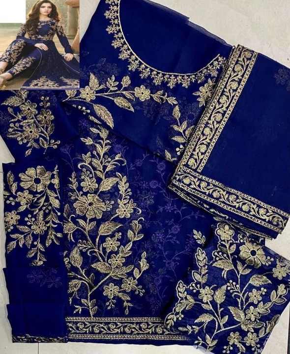 Chiffon%20Embroidered%20Maxi%20Dress%204-Side%20Embroidered%20Dupatta%20SM-07%20Navy%20Blue%20-%20Image%204