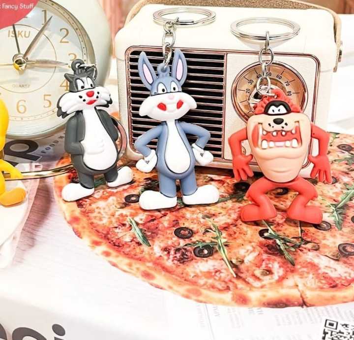 Anime Looney Tunes Keychain Cartoon Bugs Bunny Daffy Duck Tweety Bird Figure Toys Model Silicone Pendant Jewelry Accessories