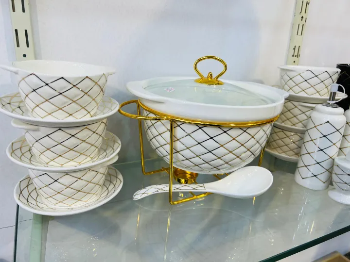 England%20High%20tech%20%20Fancy%20Ceramic%2026%20square%20Soup%20Bowl%20Gift%20Set%20with%20%20Soup%20Bowls/%20with%20Handles,%20Gold%20Stand%20&%20Lid%20-%20Image%203