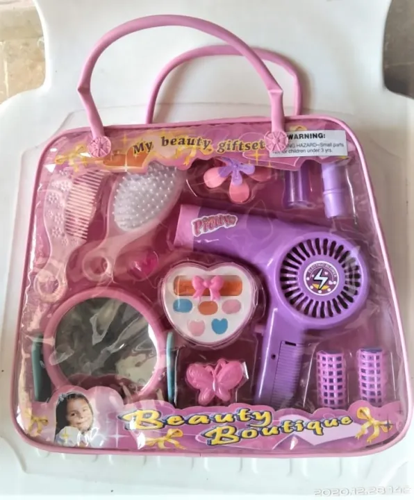New%20Baby%20Girl%20Cosmetic%20Toy%20Set%20%E2%80%93%20Pretend%20Makeup%20Kit%20for%20Kids%20%E2%80%93%20Safe%20&%20Washable%20Beauty%20Play%20Set%20-%20Image%202