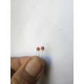 Pack Of 100 - Ceramic Capacitors 102 - 1000 pF - 1nF - 0.001uF. 