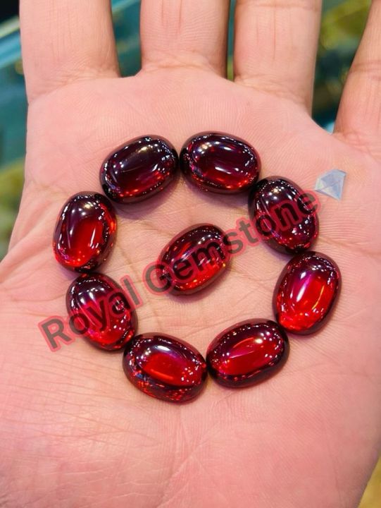 100%25%20Original%20Potta%20Zircon%20stone%20Red%20colour%20(Potta%20Zarkoon%20Stone)%20Shaped%20Lab%20Cutted%20&%20Polished%2030.5crt%20-%20Image%203
