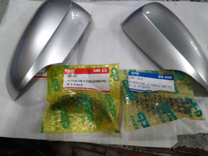 Toyota Corolla GLI,-Altis- Grande 2015-24 Side Mirror Cover (SILVER) with Indicator Light Imported CHINA