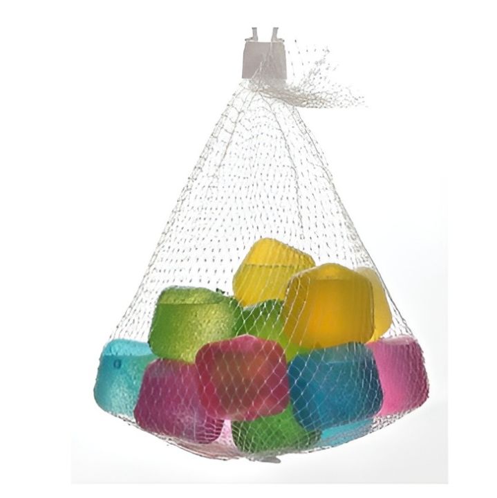 Reusable%20Ice%20Cubes%20in%20diffrent%20colors%20Pack%20of%2012%20/Square%20shape%20Ice%20cubes%20in%20plastic%20material%20-%20Image%204