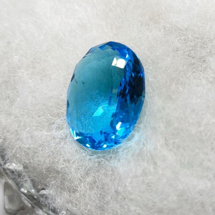 Original%20Swiss%20Blue%20Topaz%20(Indian%20Topaz)%2032.50%20crt%20%C2%B1%201crt%20Gemstone%20For%20Men,,Ring%20,Bracelet,Pendant%20-%20Image%204