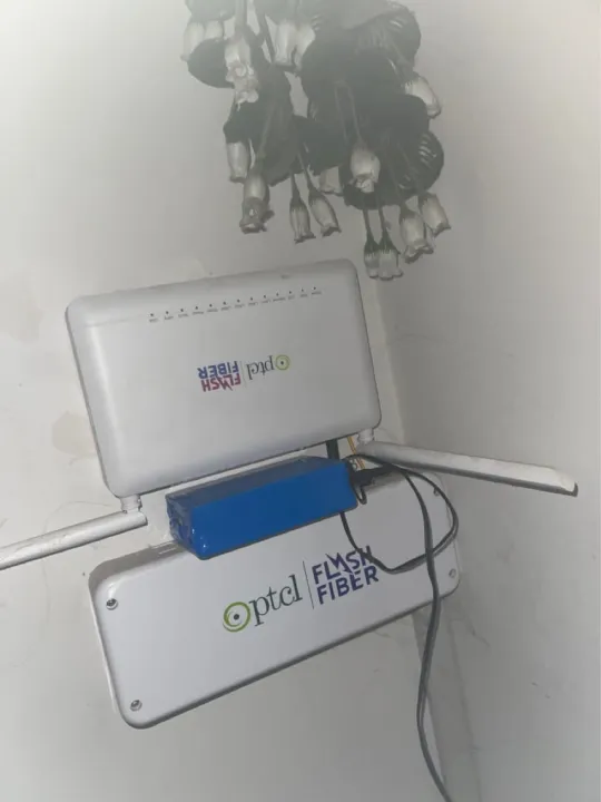 WiFi%20Router%20Power%20Bank%2012v%20Volts%20%20UPS%20Technology%20%7C%2020000%20plus+%20mAh%20%7C%209%20to%2012%20Hours%20Guaranteed%20Backup%20%7C%20Tp%20Link-Tenda-PTCL%20%7C%20Fiber%20Base%20Router%20-%20Image%203