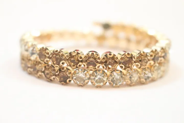 Best%20Quality%20Wholesale%20Price%20Ladies%20Wrap%20Bangle%20For%20Girls%20Beautiful%20Design%20-%20Image%203