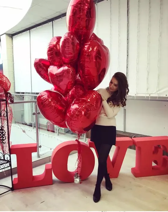 Love%20Heart%20Balloon%20-%20Heart%20Shape%20Foil%20Balloon%20(Size%2018%20Inches)%20-%20Image%207