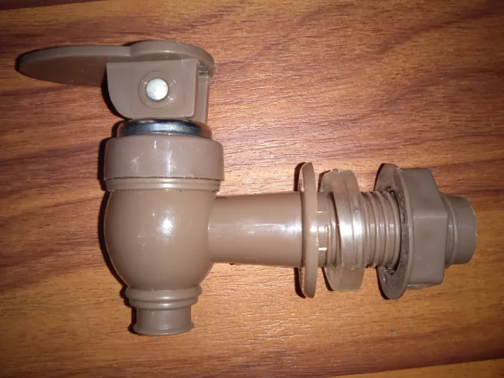 1,3%20and%205%20pack%20of%20Imported%20%20Water%20Cooler%20Tap%20Multicolor%20Water%20Tap%20-%20Image%207