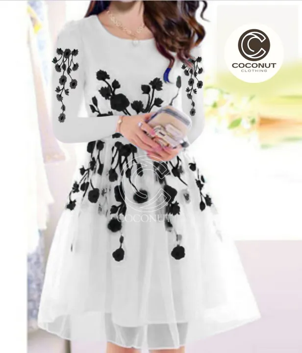 Flowers%20Embroidered%202-Piece%20Organza%20Frock%20for%20Women%20%E2%80%93%20Casual%20Frock%20with%20Floral%20Design%20-%20Image%202