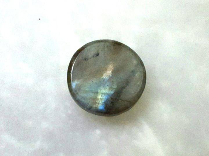 Natural Labradorite Stone / Rainbow Opal