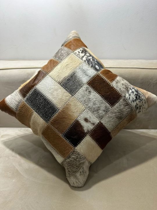 Real%20Cowhide%20Leather%20Pillows%20Cushion%20Covers%20for%20Home%20Decor%2015%E2%80%9Dx15%E2%80%9D%20%7C%20Cowhide%20Hair%20on%20Room%20Decoration%20Items%20%7C%20%20Cushions%20Cover%20for%20Home%20Decoration%20and%20Couple%20Gift%20-%20Image%203