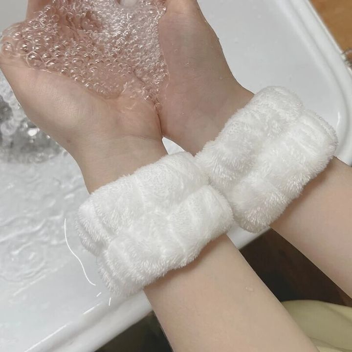2pcs Washing Absorbent Wristband Wrist Guard Cleaning Accessories Face-washing Artifact Hand-washing Cuff Anti-wetting Sleeves