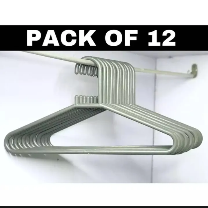 Hangers%20%E2%80%93%20Plastic%20Hanger%20-%20Hangers%20for%20Clothes%20-%20Good%20Quality%20Pack%20of%2012%20Large%20Grey%20Plastic%20Hangers%20-%20Image%202