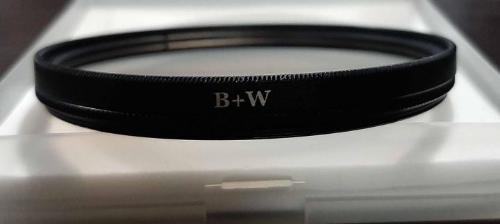 B+W%2072mm%20Circular%20Polarizer%20Filter%20-%20Image%207