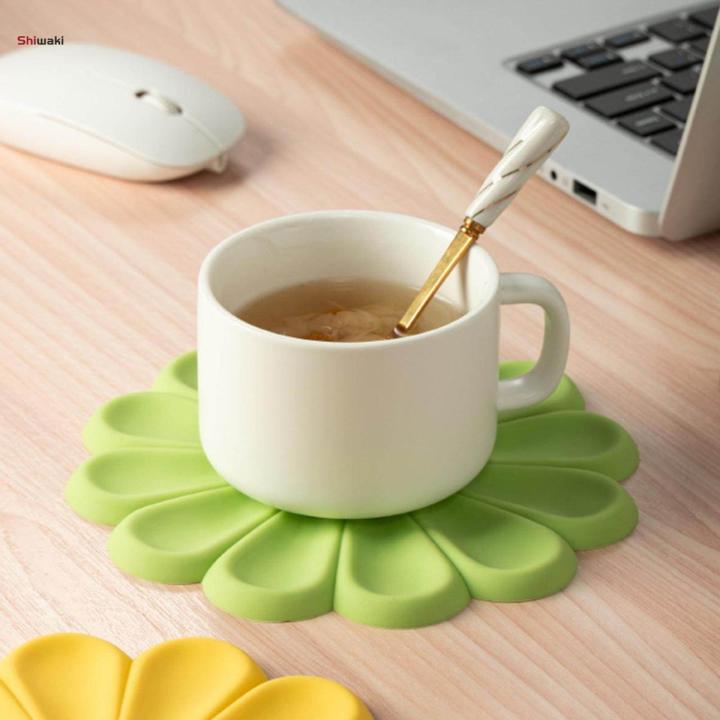 Flower Shaped Coasters for Drinks ,Silicone Mats Drinking Cup Mat Creative Pot Pan Holder Non Slip Table Placemats Cup Coasters for Bar