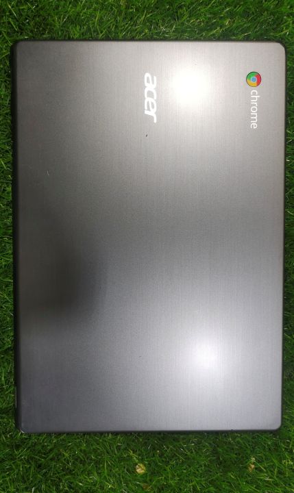 Acer%20C720%20ChromeBook%20Laptop%20-%204GB%20RAM%20/%20128GB%20SSD%20Storage%20-%20Windows%2010%20Installed%20-%20Long%20Battery%20Life%20-%20Image%204