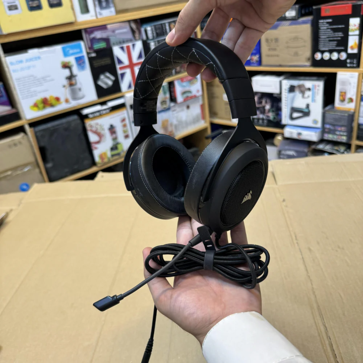 USA%20Lot%20Imported%20Corsair%20Gaming%20Headphones%20-%20Image%205