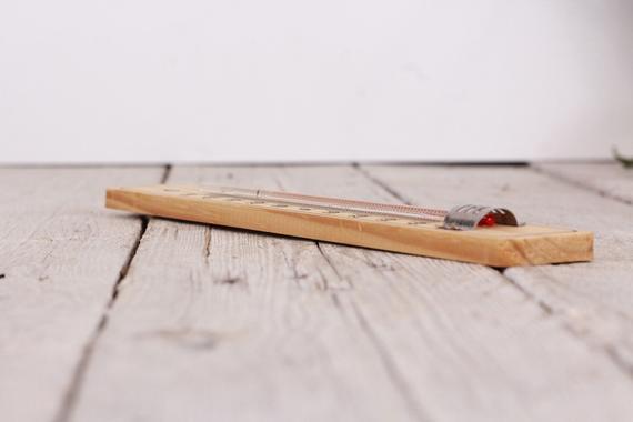 WALL%20THERMOMETER%20-%20Image%203