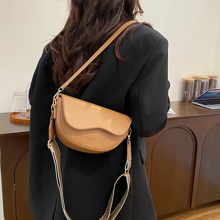 New%20Design%20Ladies%20Handbags%20With%20Long%20Shoulders%20&%20Stylish%20Designs%202025%20Ladies%20Hand%20Bags%20for%20Girls,%20Casual%20Women%20PU%20Leather_%20Bag%20Stylish%20Hand%20Bag%20For%20Girls,%20Fashionable%20Large%20Capacity%20Crossbody%20&%20Shoulder%20Bags,%20Women%20Purse%20Handbag%20&%20Ladies%20Bags%20For%20Gifts%20-%20Image%205