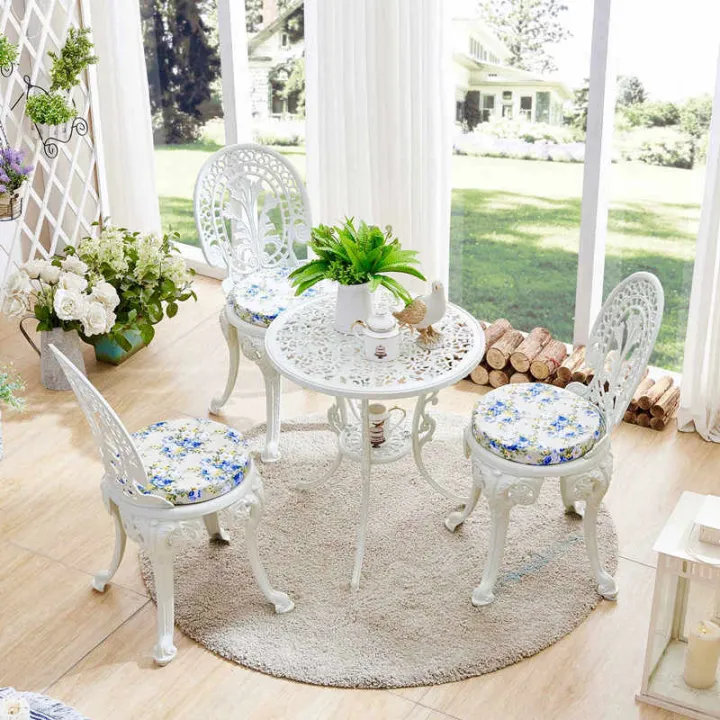 Cast%20Aluminum%20Garden%20Furniture%20for%20Patio%20%E2%80%93%203%20Piece%20Rose%20Bistro%20Set%20(1%20Table%20+%202%20Chairs)%20%7C%20Outdoor%20Garden%20Furniture%20%7C%20Antique%20Design%20-%20Image%203