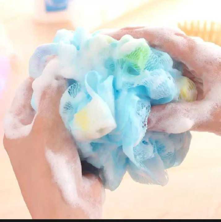 Body%20Mop%20Bath%20Loofah%20%E2%80%93%20Soft%20Mesh%20Shower%20Sponge%20for%20Gentle%20Exfoliating%20&%20Foaming%20%E2%80%93%20Bath%20Flower%20Ball%20for%20Body%20Cleaning%20%E2%80%93%20Colorful%20Shower%20Puff%20for%20Men%20&%20Women%20-%20Image%203