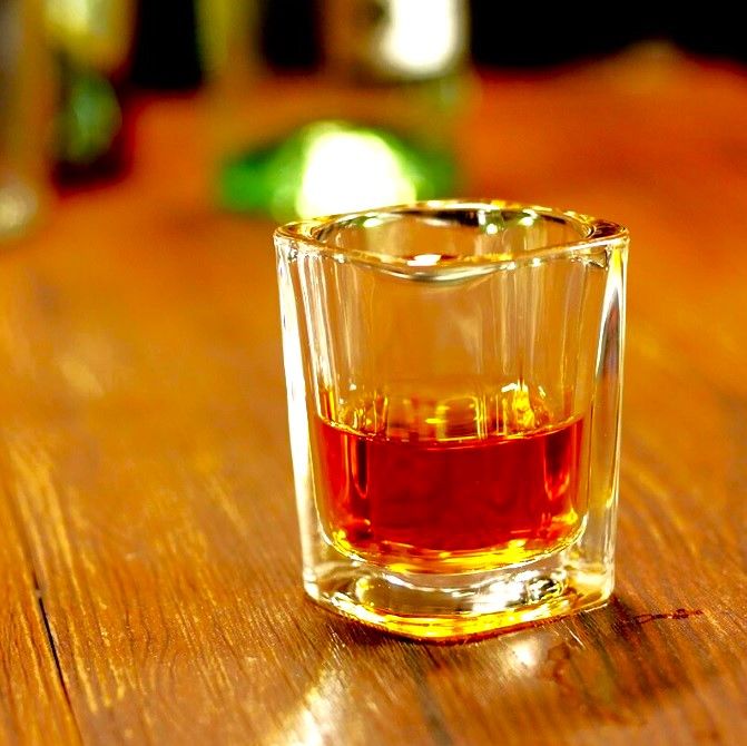 Qahwa Glass / Mini Shot Glass (Transparent Square Shape)