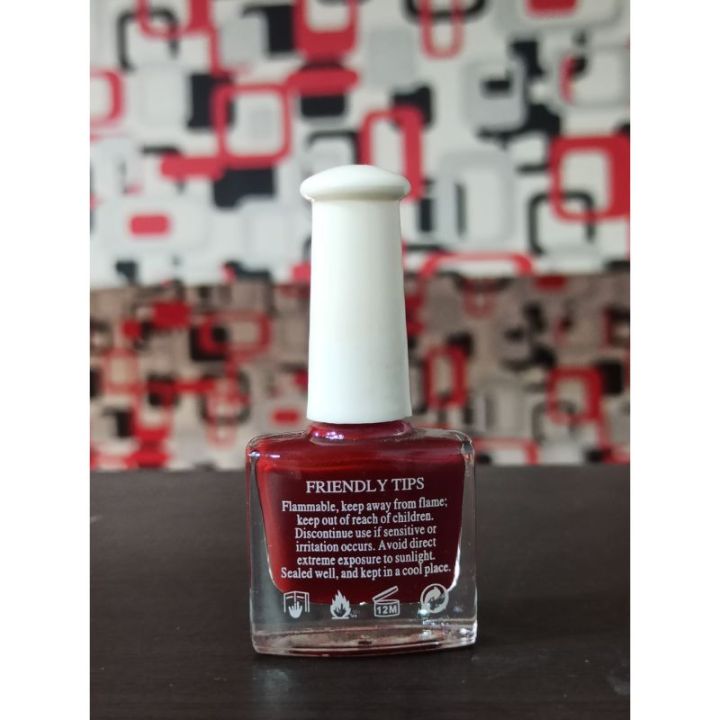 Cosmee%20Nail%20Lacquer%20Shade%20-%20201%20-%20Image%203