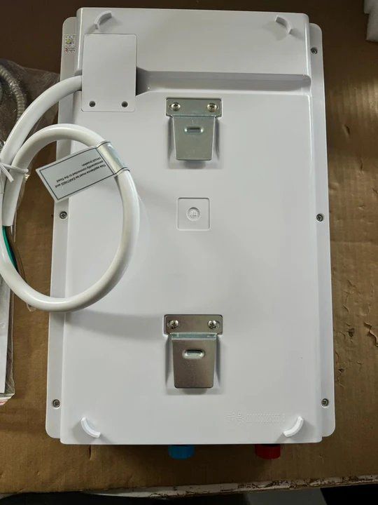 imported%20Japanese%20Electric%20Instant%20Water%20Heater%20/%20Electric%20Instant%20Geyser%20-%20Image%203