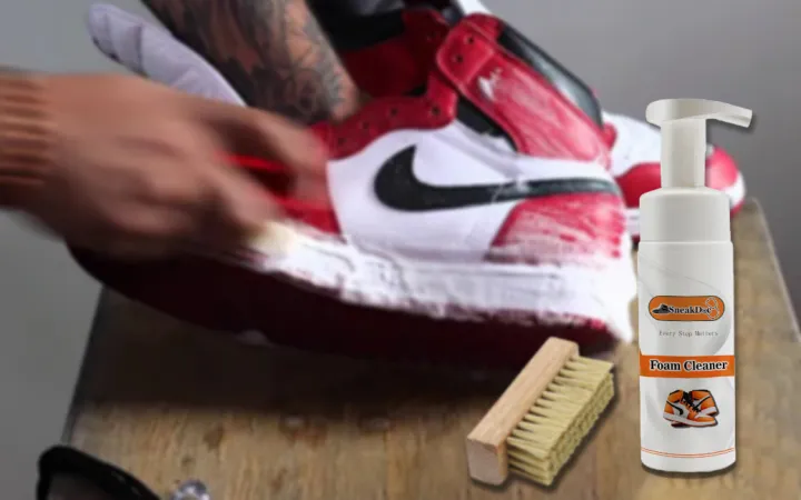 Foam%20Cleaner%20for%20Sneakers%20-%20Best%20Shoe%20Cleaning%20Solution%20with%20Foam%20Technology%20%7C%20Sneaker%20Cleaning%20Kit%20%7C%20Jordan%20and%20Athlete%20Shoes%20Cleaner%20-%20Image%208