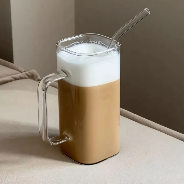 Modern%20Essential%20Borosilicate%20Glass%20Mug%20with%20Spill-Proof%20Handle%20for%20Hot%20&%20Cold%20Drinks%20-%201%20Piece%20-%20Image%207