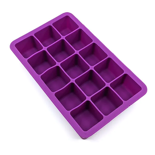 Ice%20Tray%20Easy-Release%20Flexible%2015%20Ice%20Cube%20Molds,%20Stackable%20Ice%20Trays%20for%20Freezer%20-%20Image%206