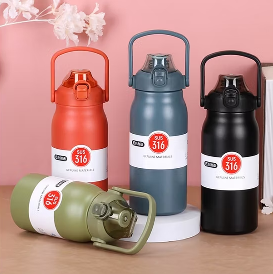 Imported%201000ml%20/%201300ml%20Vacuum%20Insulated%20Stainless%20Steel%20Water%20Bottle%20For%20Hot%20and%20Cold%20Water%20Thermos%20Flask%20With%20Straw%20-%20Image%204