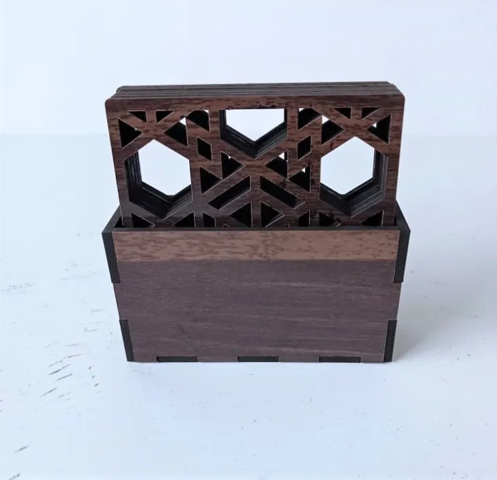 Tea%20Coffee%20Coaster,%20Placemat,%20Brown%20Color,%20Beautiful%20Pattern%20-%20Image%204