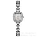 Qingwen  Small Square Watch Girls Quartz Watch Refined Grace Women's Bracelet Watch Early High School Student Watches. 
