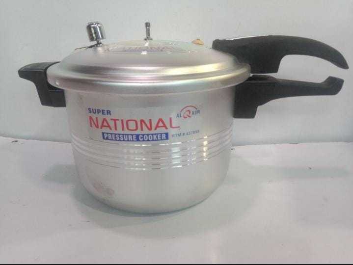 National%20Pressure%20Cooker%20Anodized%207%20Litre%20-%20Image%203