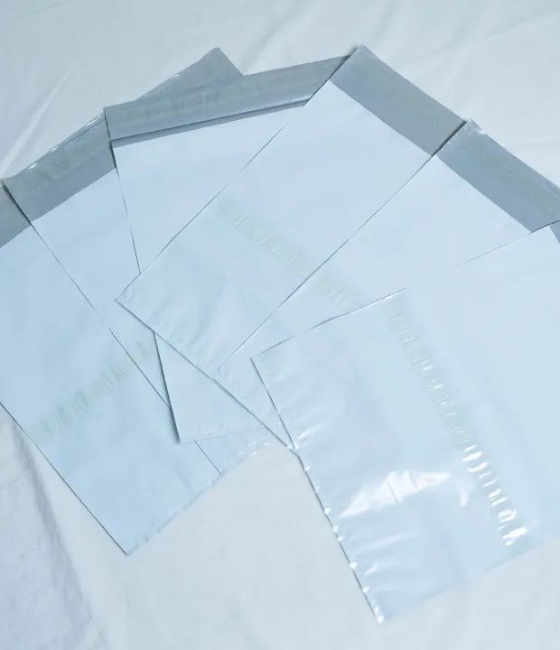 pack%20of%20100%20pcs%20size%208x11%20without%20pocket%20courier%20shipping%20bags%20-%20Image%204