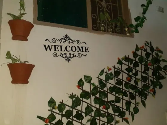 size%20-%202%20x%201%20Feet%20-%20Welcome%20Greeting%20Quote%20self%20adhesive%20wall%20stickers%20for%20girls,%20home,%20office,%20shop,%20parlor,%20school,%20club,%20decor%20decoration%20lovers%20-Black%20color%20-%20lucky%20garnet%20-%20Image%203